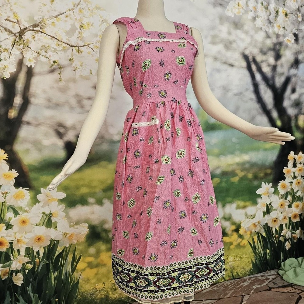 Vintage 1950s Searsucker Bright Pink & Green Floral Dress Lace Trim Sleeveless - Picture 6 of 8